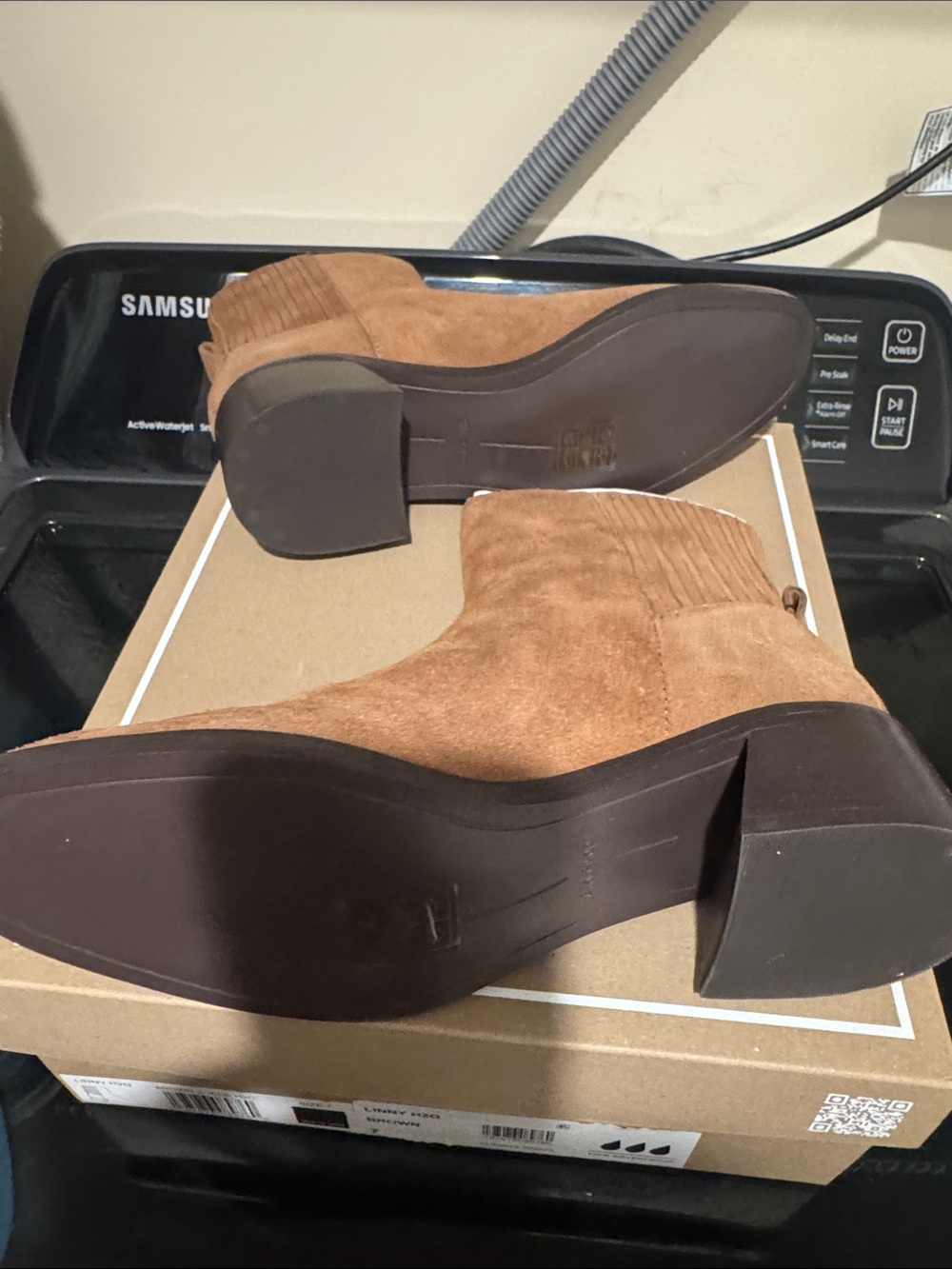 Dolce Vita Brown Suede Pointed Toe Ankle Boots - Picture 2 of 3